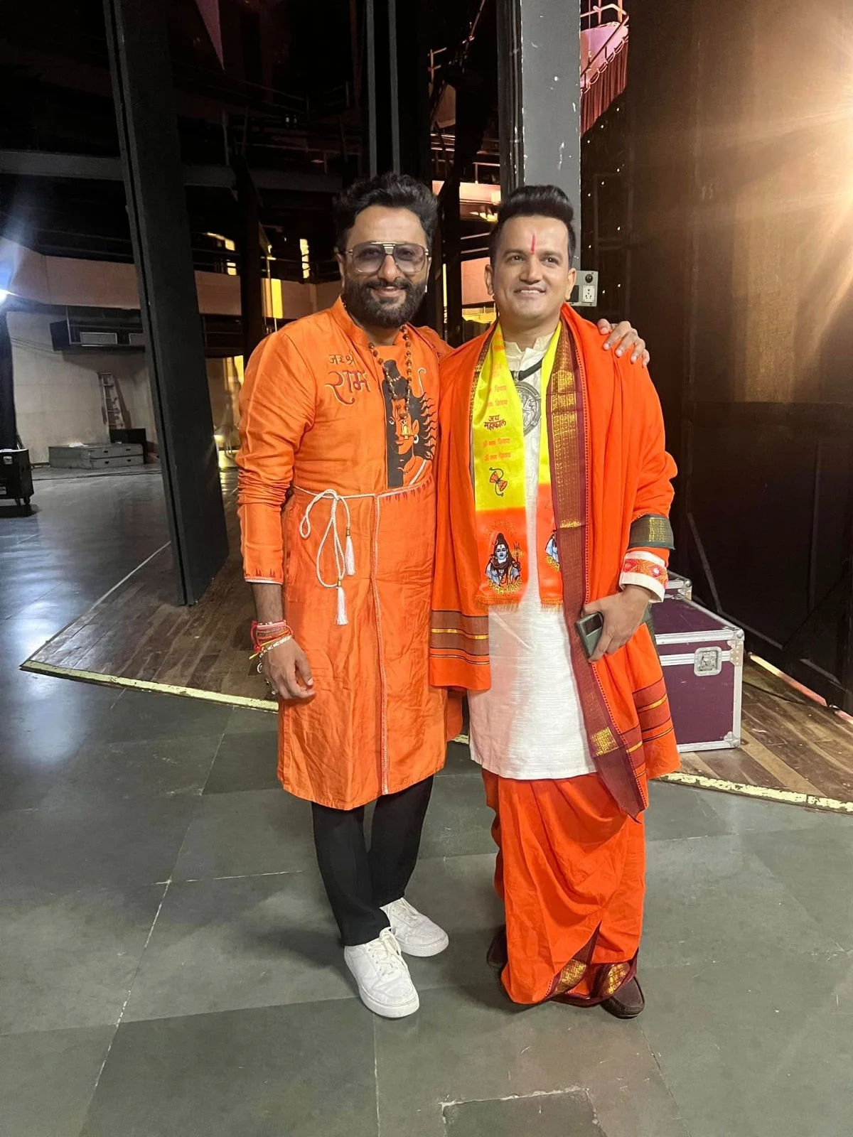 Manish Joshi live performance slide 28